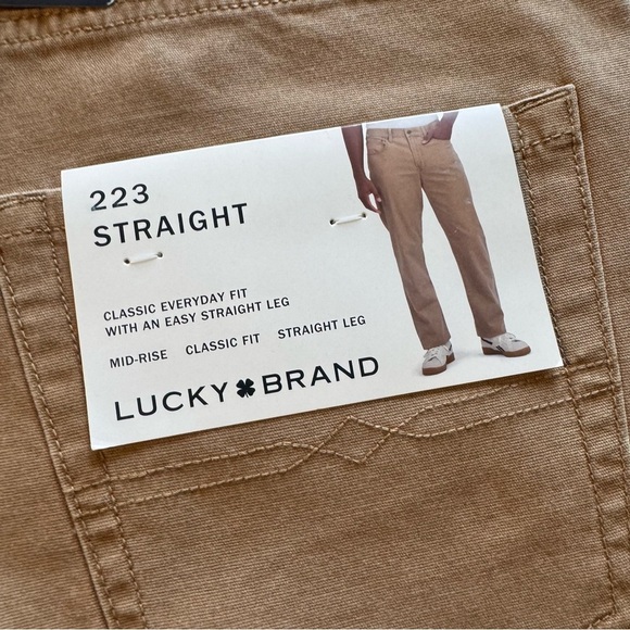 Lucky Brand Straight Fit 5‎ Pocket Pant 32” inseam - Picture 8 of 9